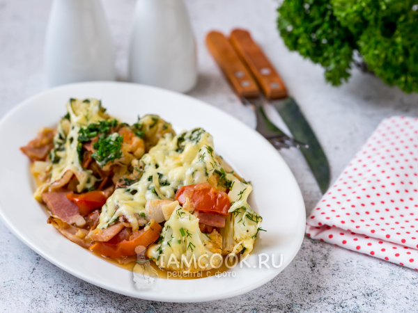 Цветная капуста с беконом и сыром, рецепт с фото