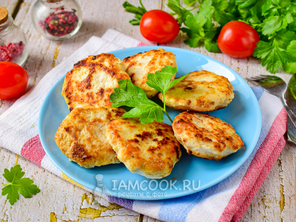 Рубленные куриные котлеты в мультиварке, рецепт с фото