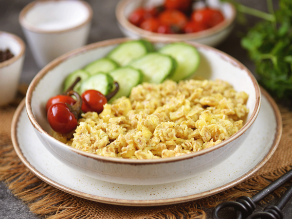 Жареная овсянка с яйцом, рецепт с фото