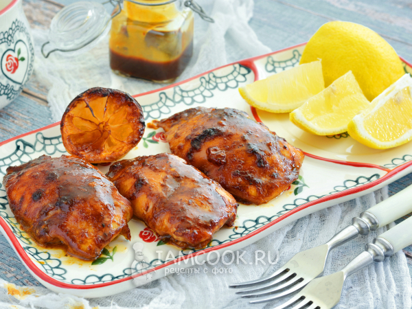 Курица в соусе барбекю в духовке, рецепт с фото