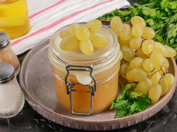 Соус из винограда на зиму, рецепт с фото