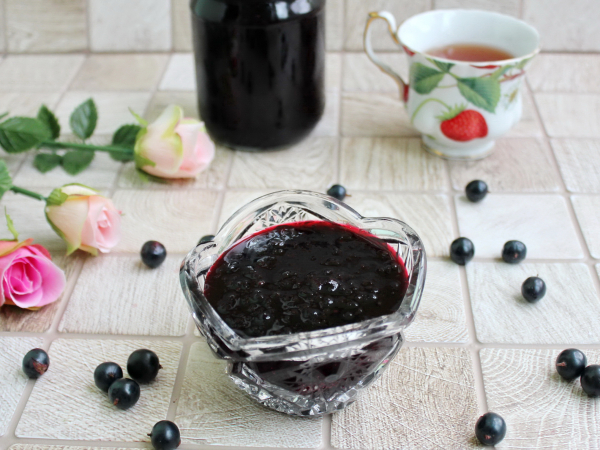 Варенье из черной смородины через мясорубку на зиму, рецепт с фото
