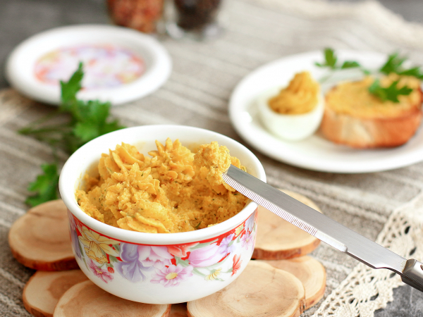 Сырно-яичный паштет, рецепт с фото