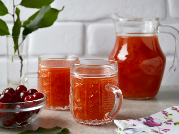 Компот из вишни и облепихи, рецепт с фото