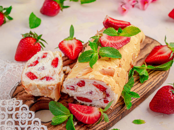 Меренговый рулет ПП, рецепт с фото