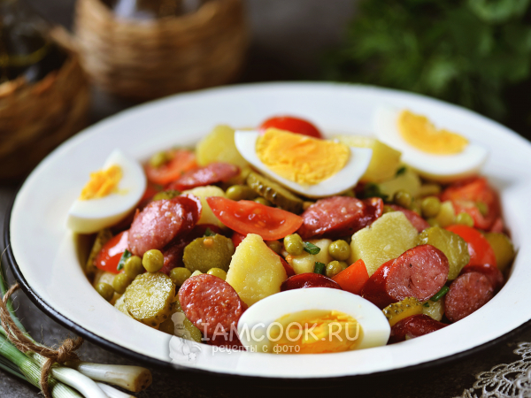 Салат «Мюнхенский», рецепт с фото