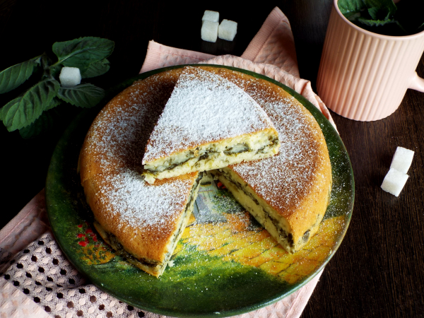 Пирог с щавелем в мультиварке, рецепт с фото