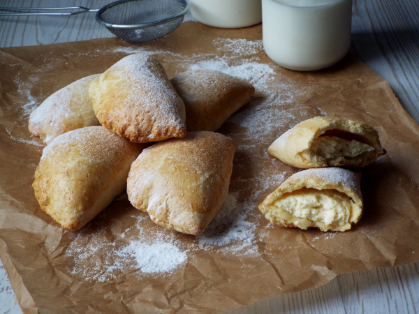 Сочники с творогом без сметаны, рецепт с фото