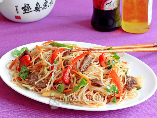 Фунчоза с овощами и мясом по-корейски, рецепт с фото