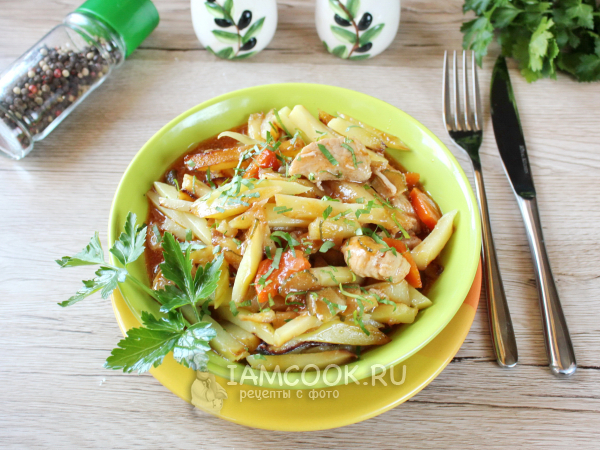 Азу из свинины в мультиварке (с картошкой и солеными огурцами), рецепт с фото