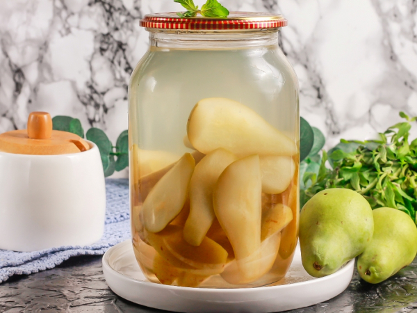 Компот из недозрелых груш на зиму, рецепт с фото