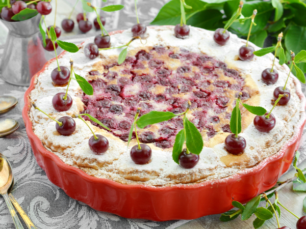 Цветаевский пирог с вишней в сметанной заливке, рецепт с фото