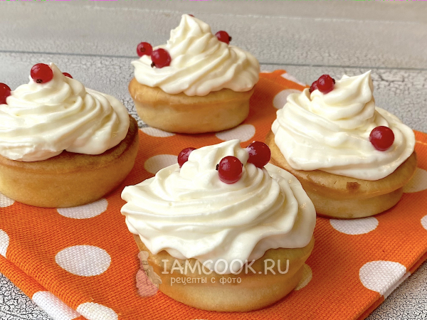 Капкейки с творожным кремом, рецепт с фото