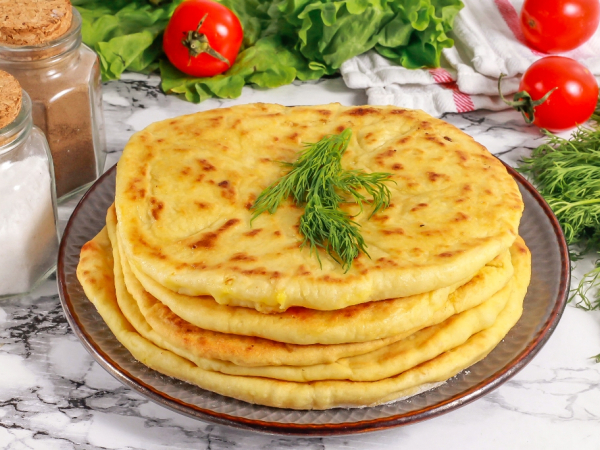 Чеченские лепешки с сыром, рецепт с фото