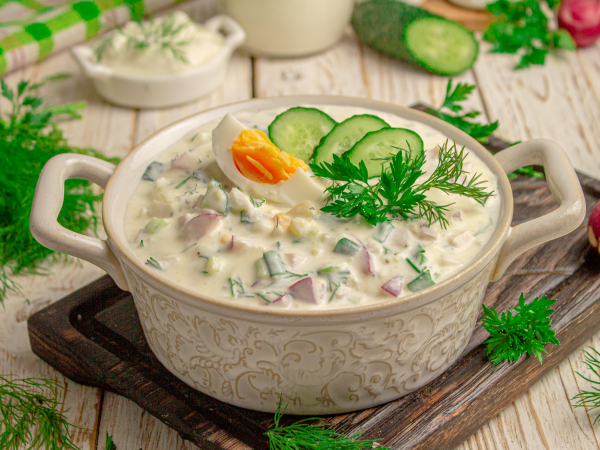 Окрошка на кефире и сметане, рецепт с фото