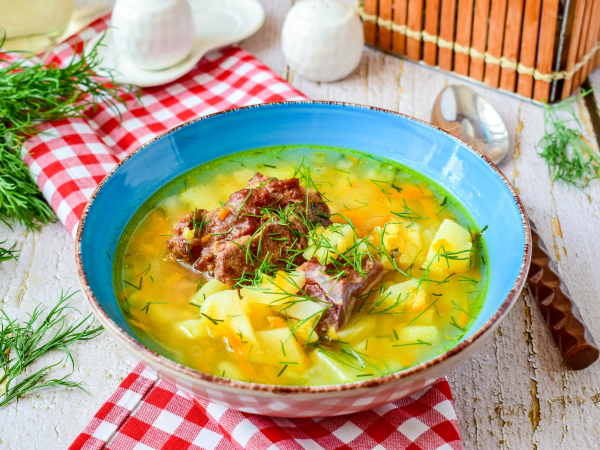 Чечевичный суп с копченостями (ребрышками), рецепт с фото