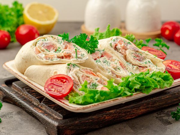 Тортилья с красной рыбой, рецепт с фото