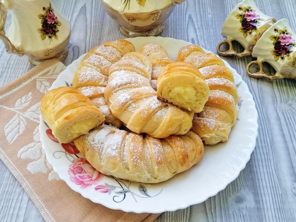 Булочки с кремом «Патисьер», рецепт с фото