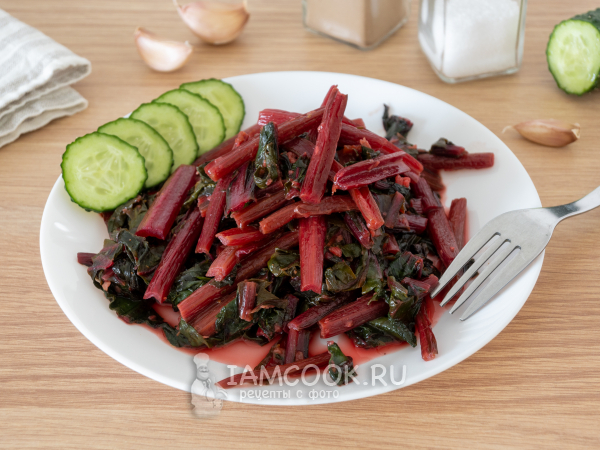Жареная свекольная ботва, рецепт с фото