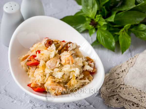 Семга с рисом в духовке, рецепт с фото