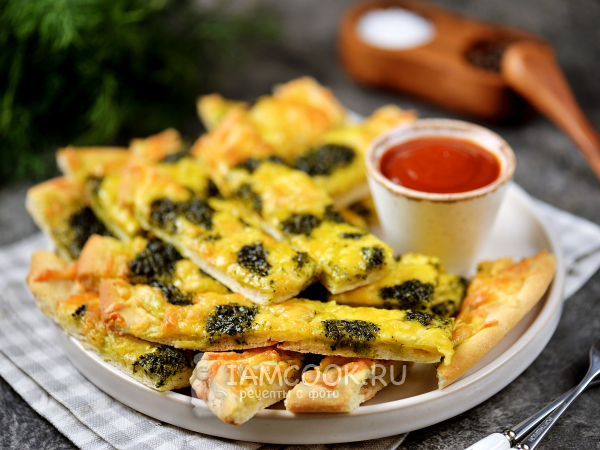Сырные палочки с песто, рецепт с фото