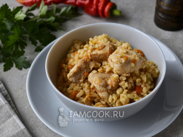 Булгур с курицей в мультиварке, рецепт с фото