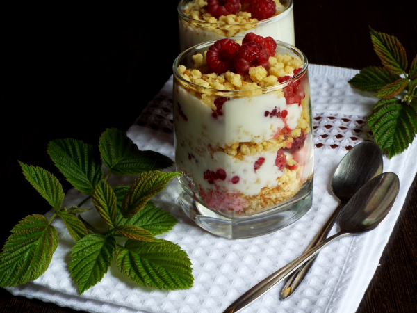 Трайфлы с малиной, рецепт с фото