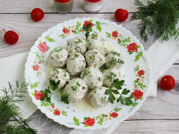 Фрикадельки в соусе Бешамель, рецепт с фото