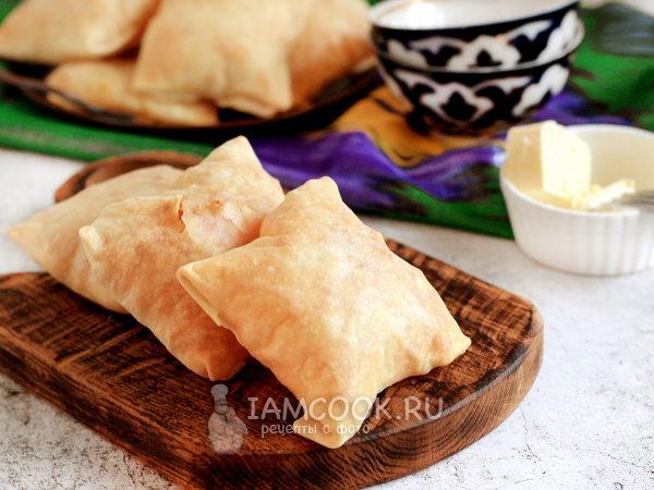 Самса с тыквой на пресном тесте, рецепт с фото