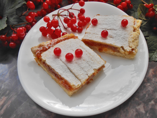 Пирог с калиной из песочного теста, рецепт с фото