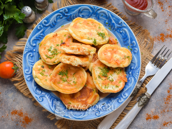 Оладьи с помидорами и сыром, рецепт с фото