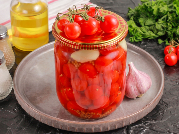 Маринованные помидоры черри с горчицей на зиму, рецепт с фото