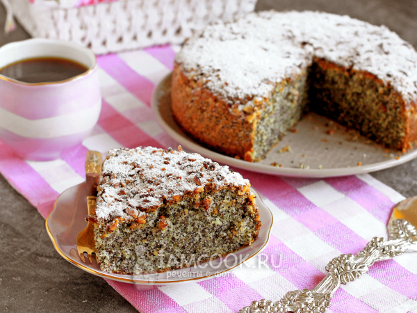 Бисквит с маком и орехами, рецепт с фото