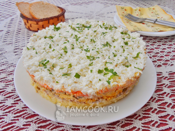 Салат «Мимоза» с солёными огурцами, рецепт с фото