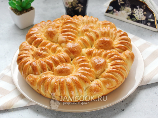 Пирог с индейкой и сыром, рецепт с фото