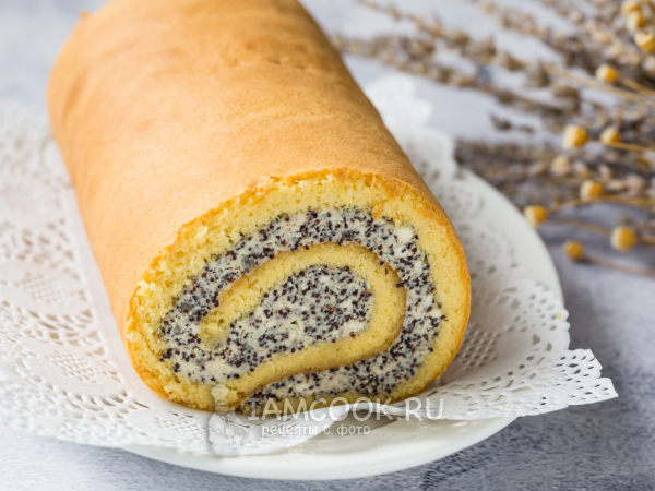 Рулет с творогом и маком, рецепт с фото