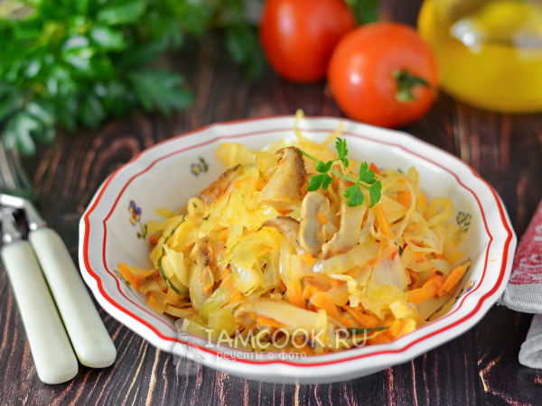 Солянка с груздями и капустой, рецепт с фото