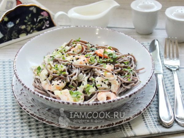 Соба с креветками в сливочном соусе, рецепт с фото