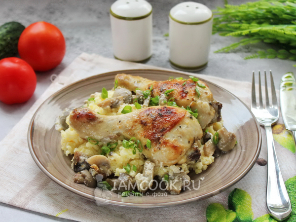 Курица в сливках с грибами в духовке, рецепт с фото