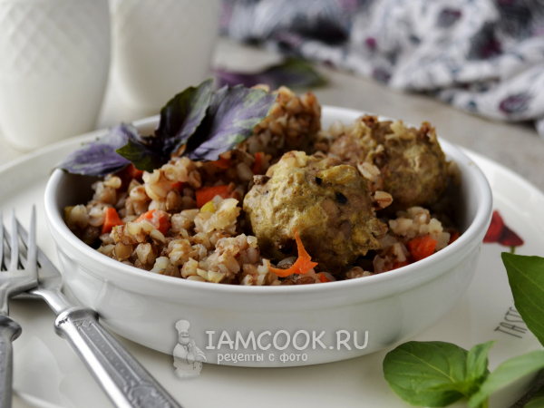 Гречка с фрикадельками в мультиварке, рецепт с фото