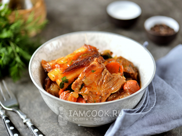 Тушеная говяжья грудинка, рецепт с фото