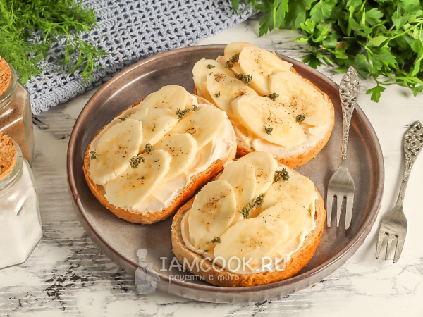 Бутерброды с бананом, рецепт с фото
