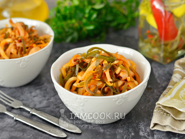 Солянка из морской капусты с кальмаром, рецепт с фото