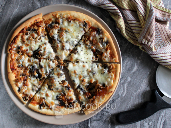 Пицца с сырыми шампиньонами, рецепт с фото