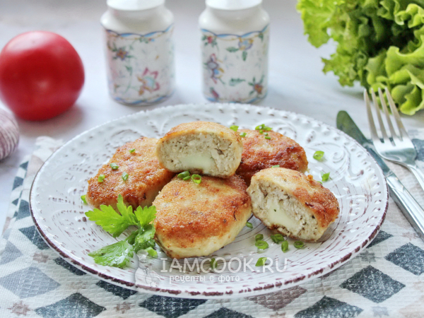 Котлеты с моцареллой, рецепт с фото