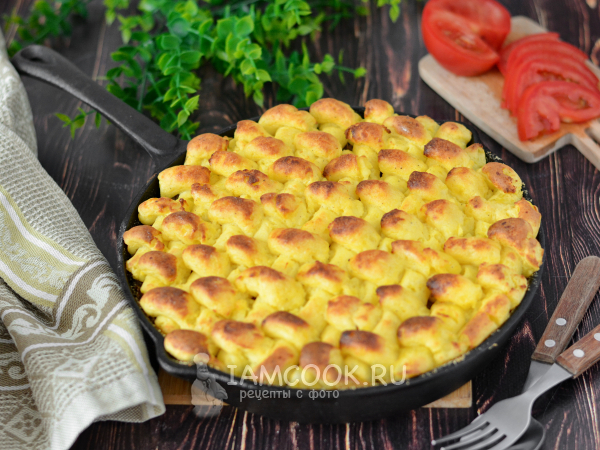 Картофельная запеканка с тушенкой в духовке, рецепт с фото