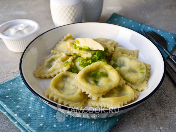 Равиоли с творогом и зеленью, рецепт с фото
