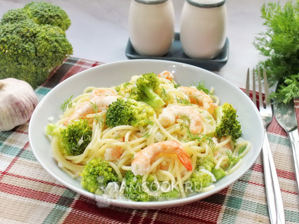 Паста с креветками и брокколи, рецепт с фото