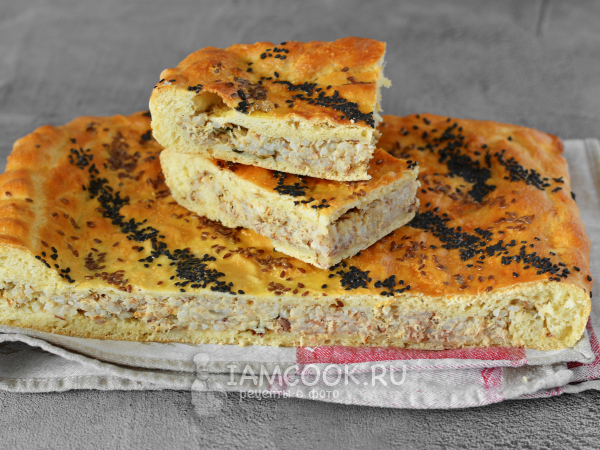 Пирог с тунцом и рисом, рецепт с фото