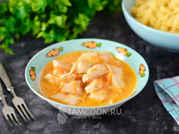 Гуляш из курицы для детей, рецепт с фото